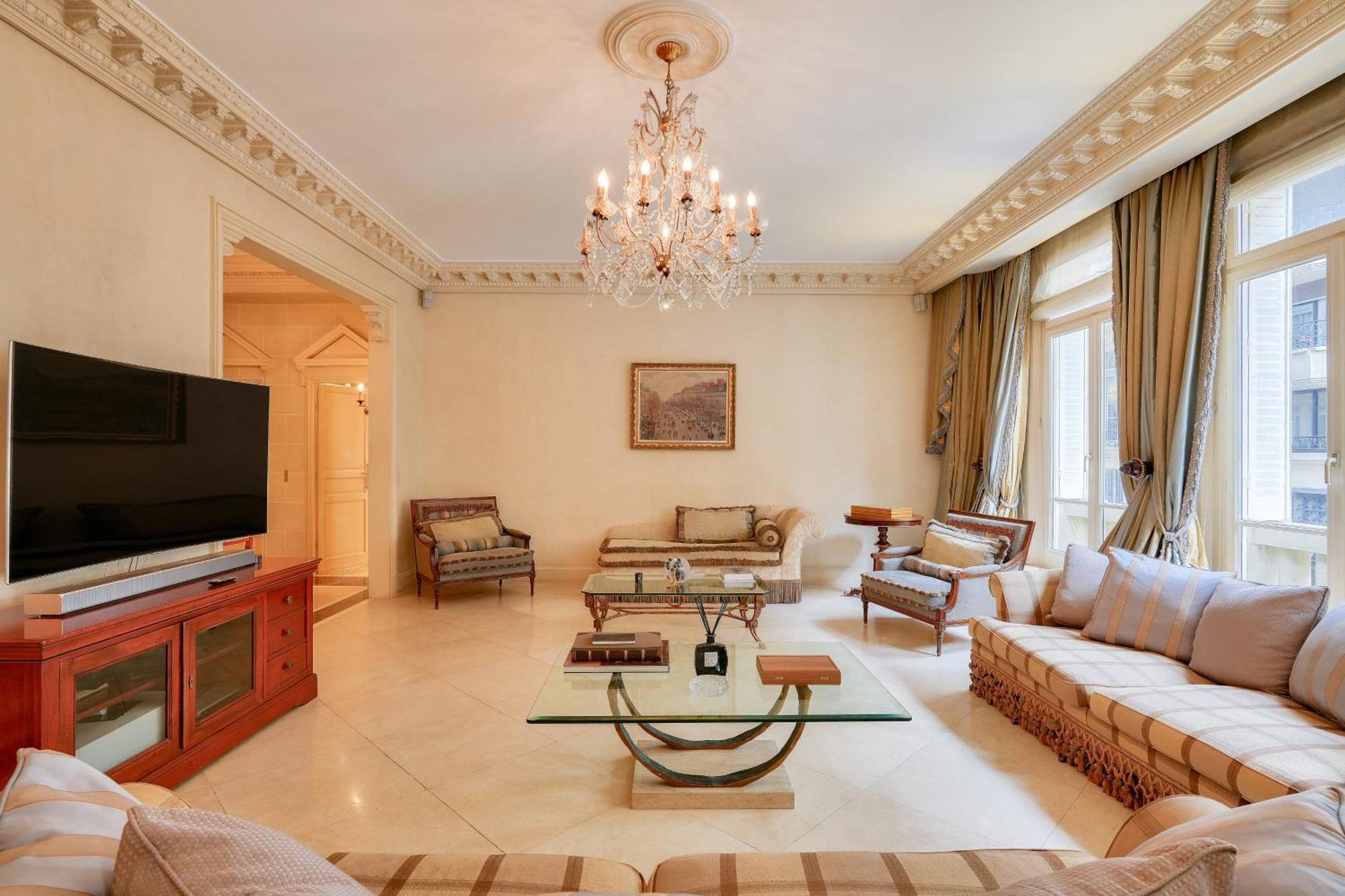Appartamento Royal Montaigne Parigi